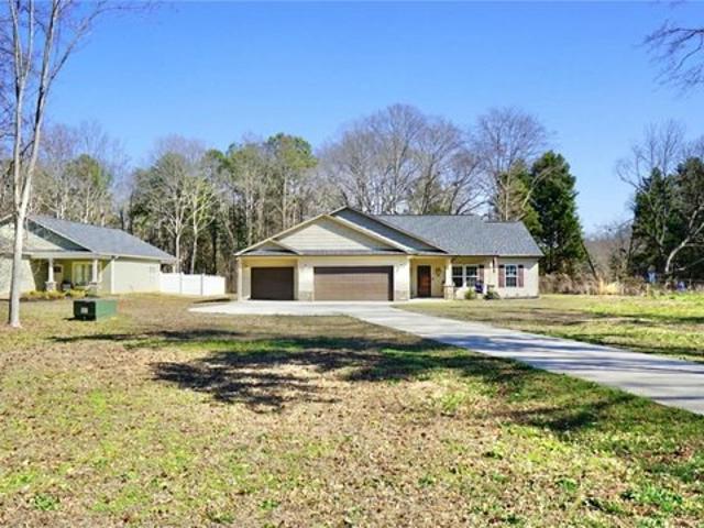 House for sale in Williamston, South Carolina