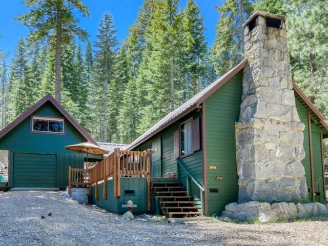 House for sale in Lakeshore, California