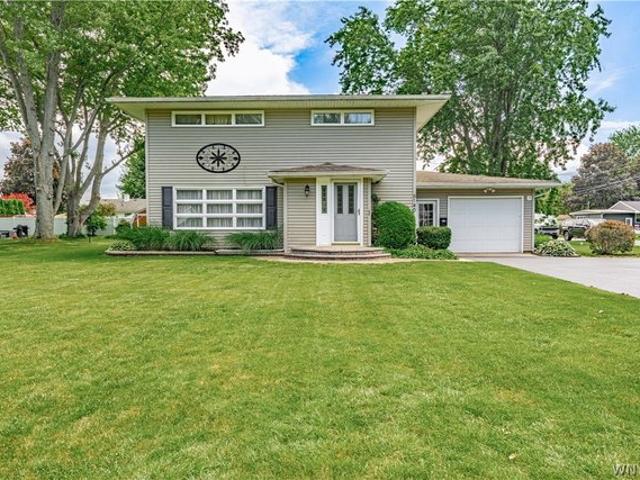 House for sale in Niagara, New York