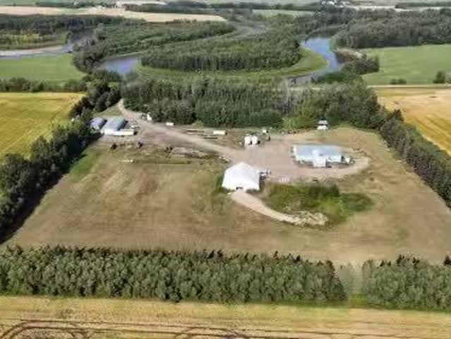 House for sale in Alberta