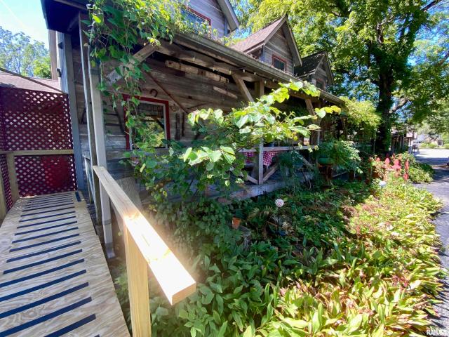 House for sale in Pleasant Plains, Illinois