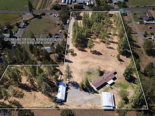 House for sale in Oregonia
