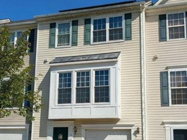 Townhouse for sale in Virginia