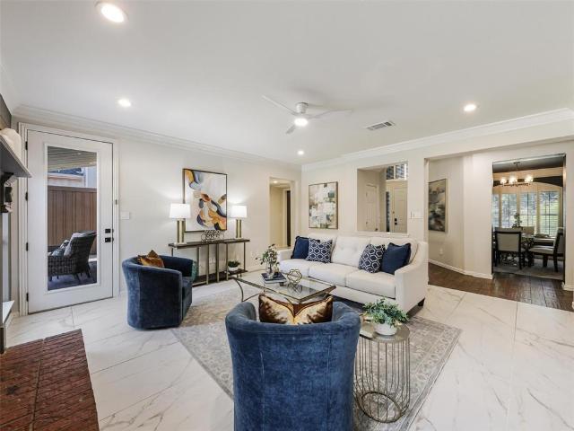 House for sale in Wolf Creek Estates, Plano