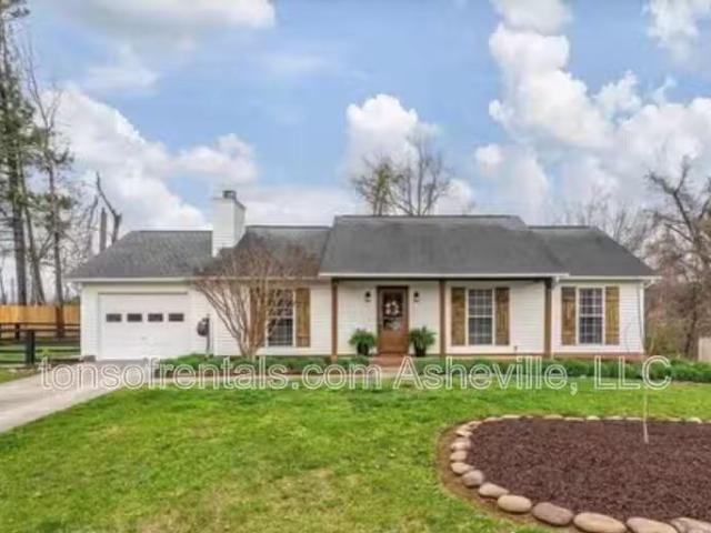 House for rent in Hendersonville