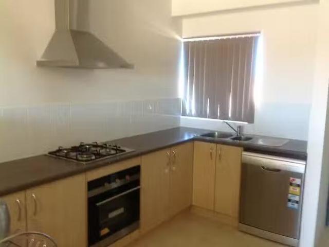 House for rent in Canning Vale, Western Australia