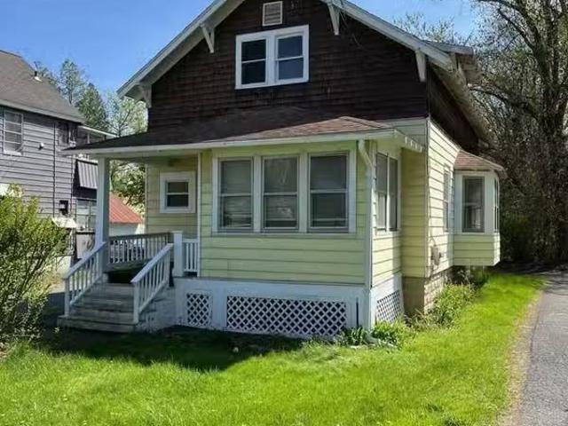 House for rent in Troy