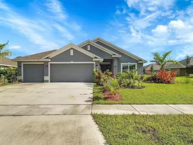 Condo for rent in Fort Pierce