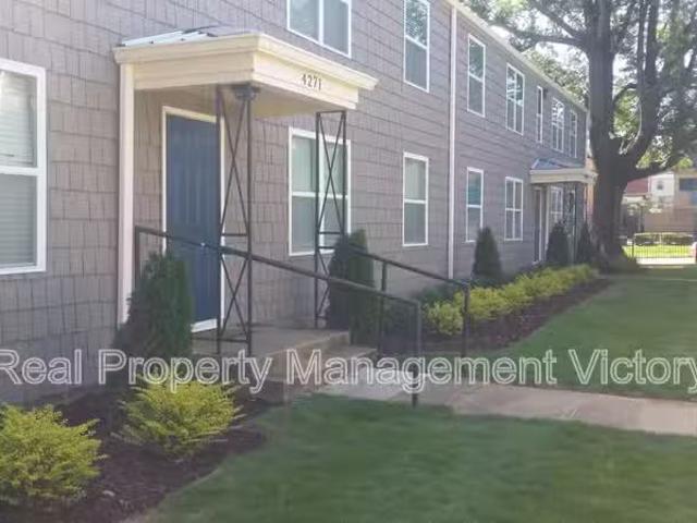 Condo for rent in Birmingham