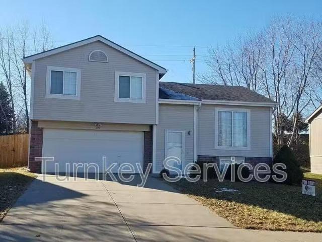 House for rent in Papillion