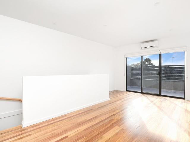 Apartment for rent in Glenroy, Melbourne