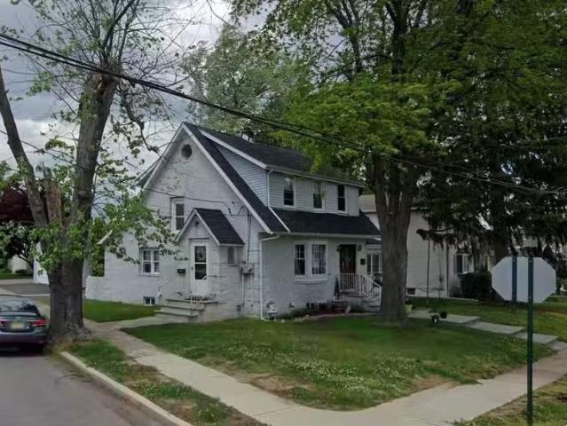 Condo for rent in Hackensack