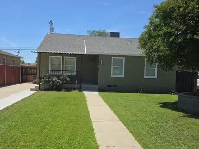 House for rent in Bakersfield