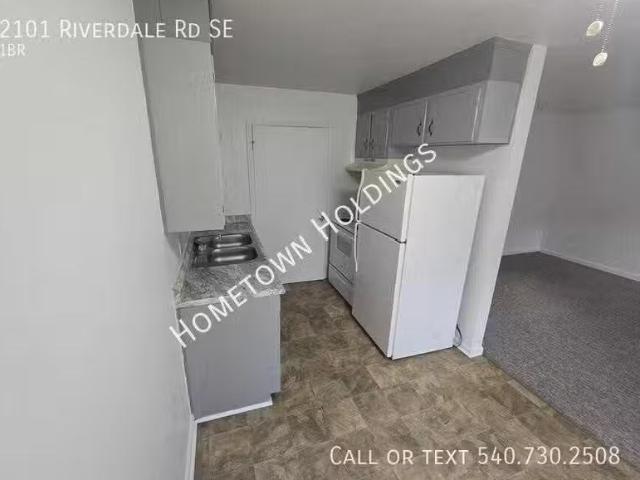 Condo for rent in Roanoke