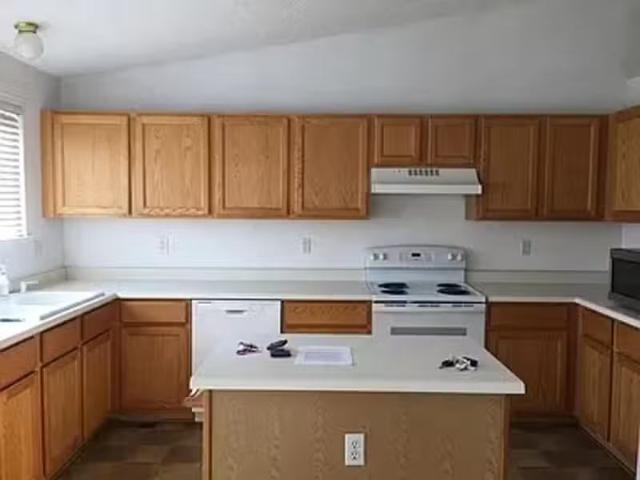 House for rent in Littleton