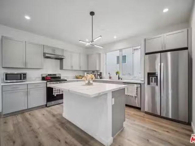 Condo for rent in North Hollywood Neighborhood Council District, Canoga Park