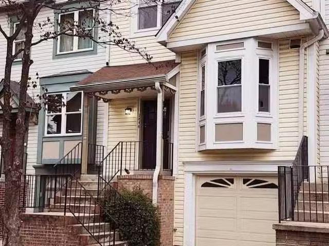 Condo for rent in Silver Spring