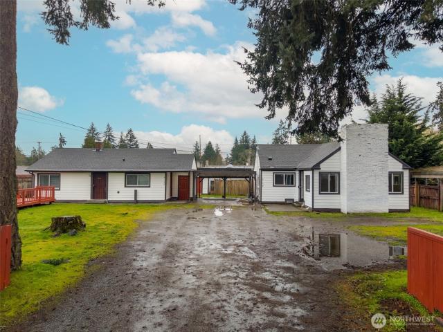 House for sale in Lakewood, Washington