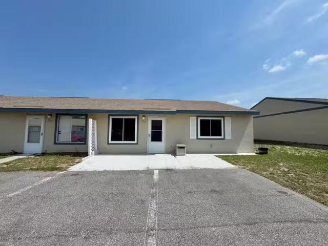 Condo for rent in Winter Haven