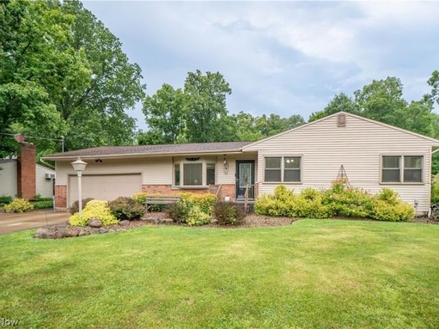 House for sale in Canfield, Ohio