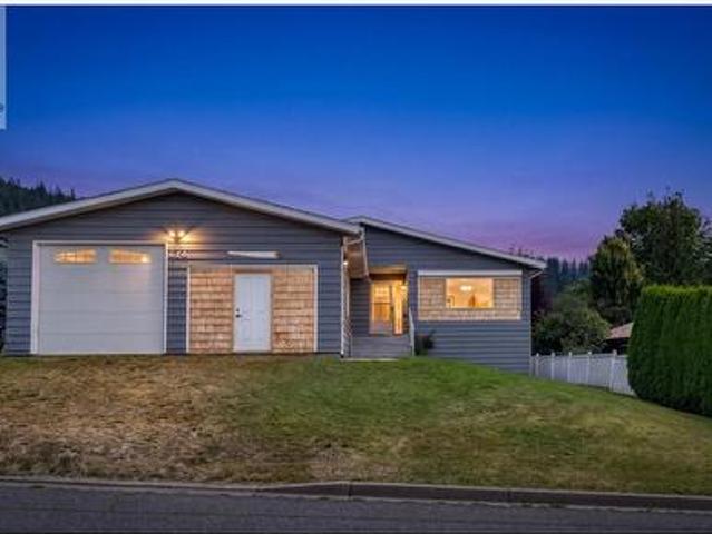 House for sale in Creston, British Columbia