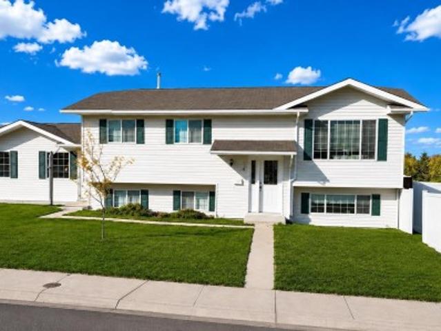 House for sale in Cherry Grove, Alberta