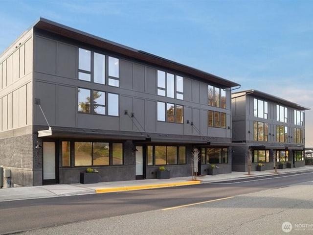 Townhouse for sale in Edmonds, Washington