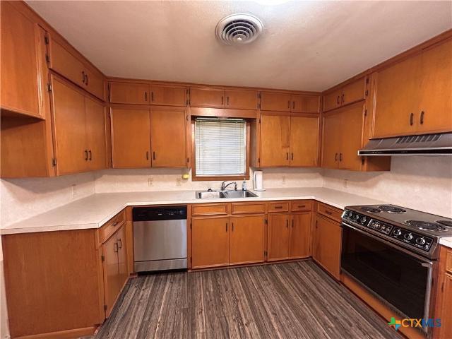 House for sale in Edna, Texas