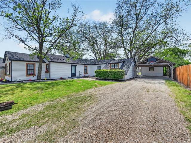 House for sale in Johnson, Texas
