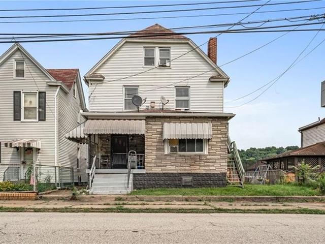 House for sale in New Kensington, Pennsylvania