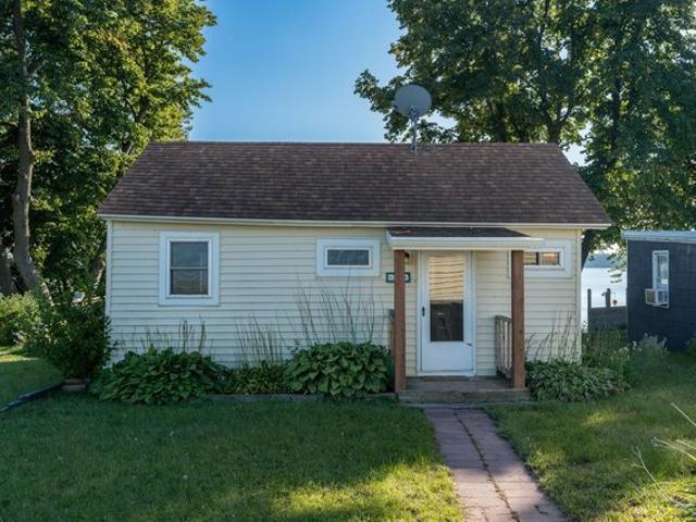House for sale in Madison Lake, Blue Earth County