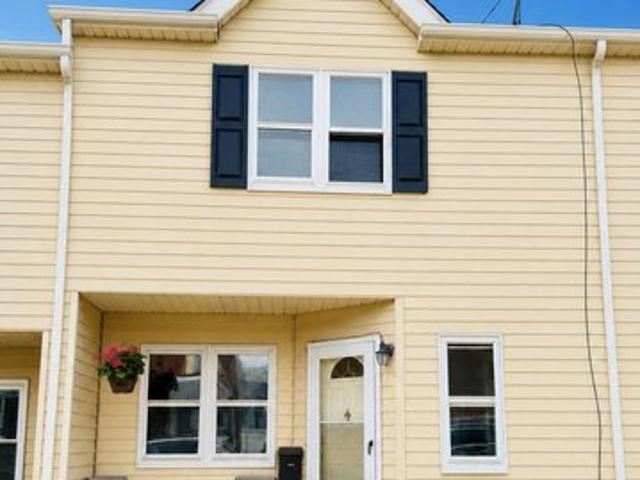 Townhouse for sale in Bridgeport, Pennsylvania