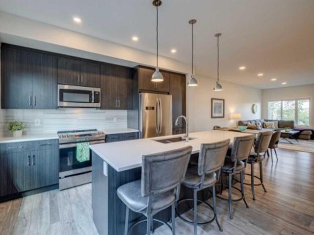 Townhouse for sale in Northwest, Alberta