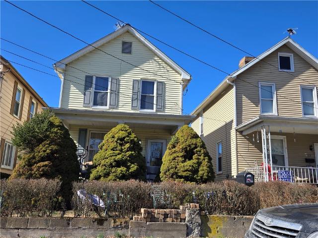 House for sale in East Millsboro, Pennsylvania