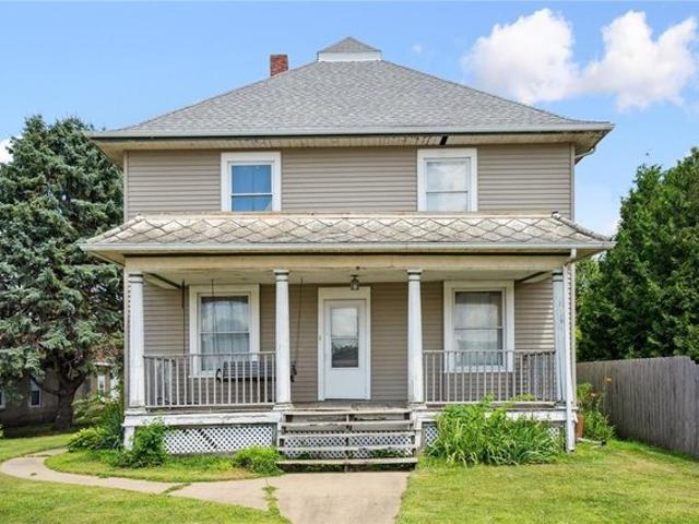 House for sale in Cedar, Iowa