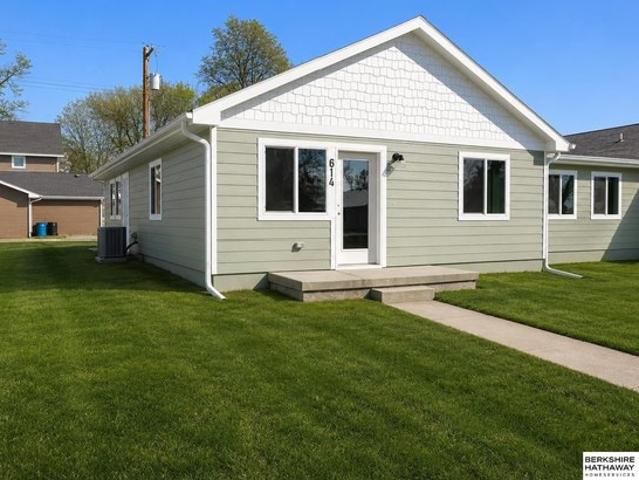 Townhouse for sale in Nebraska