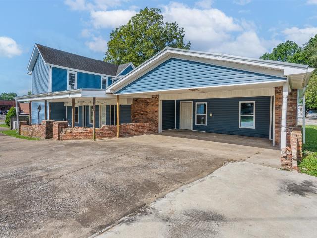 House for sale in Auburn, Kentucky