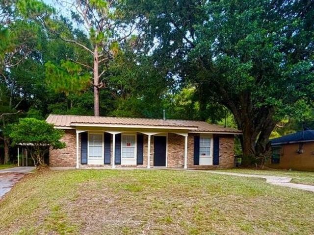 House for sale in Chickasaw, Alabama