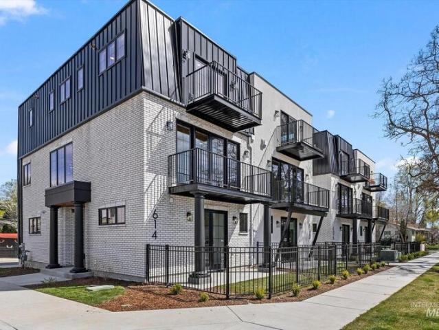 Townhouse for rent in Boise