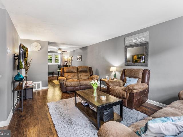 Townhouse for sale in Delco, Pennsylvania