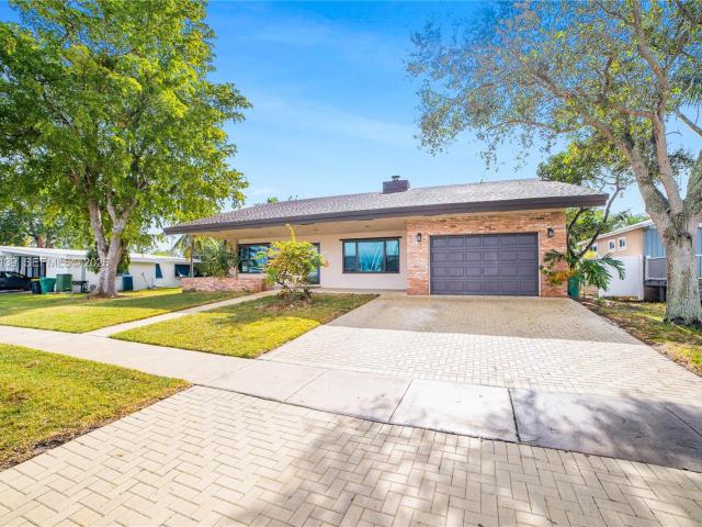 House for sale in Dania, Florida