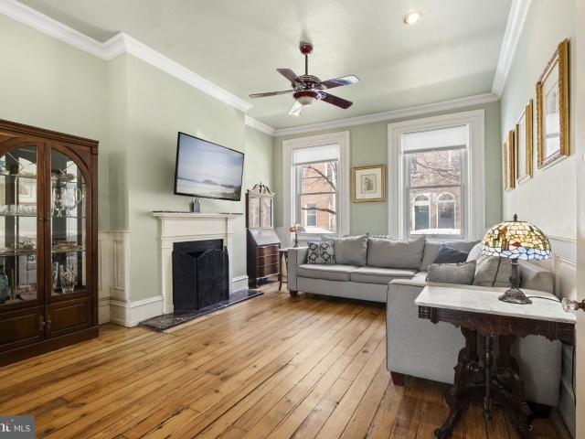 Townhouse for sale in South Philadelphia, Philadelphia
