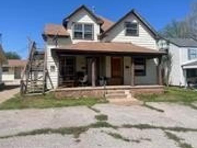 House for sale in Clinton, Oklahoma