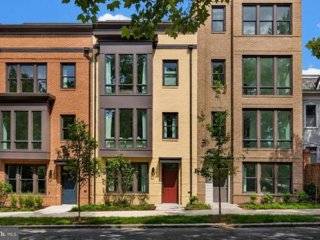 Townhouse for sale in Lyles-Crouch, Alexandria