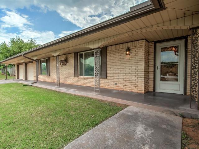 House for sale in Mustang, Oklahoma