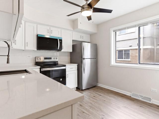 Condo for sale in Libertyville, Illinois