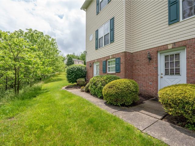 Townhouse for sale in Greensburg, Pennsylvania