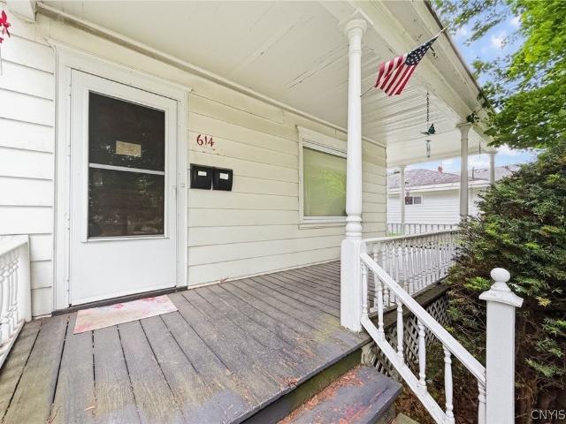 House for sale in Oneida, New York