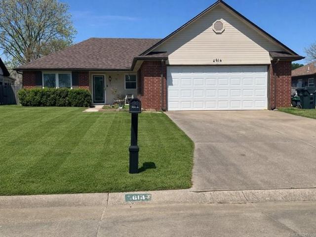 House for sale in Rogers, Oklahoma
