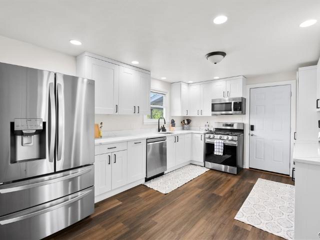 House for sale in Camillus, New York